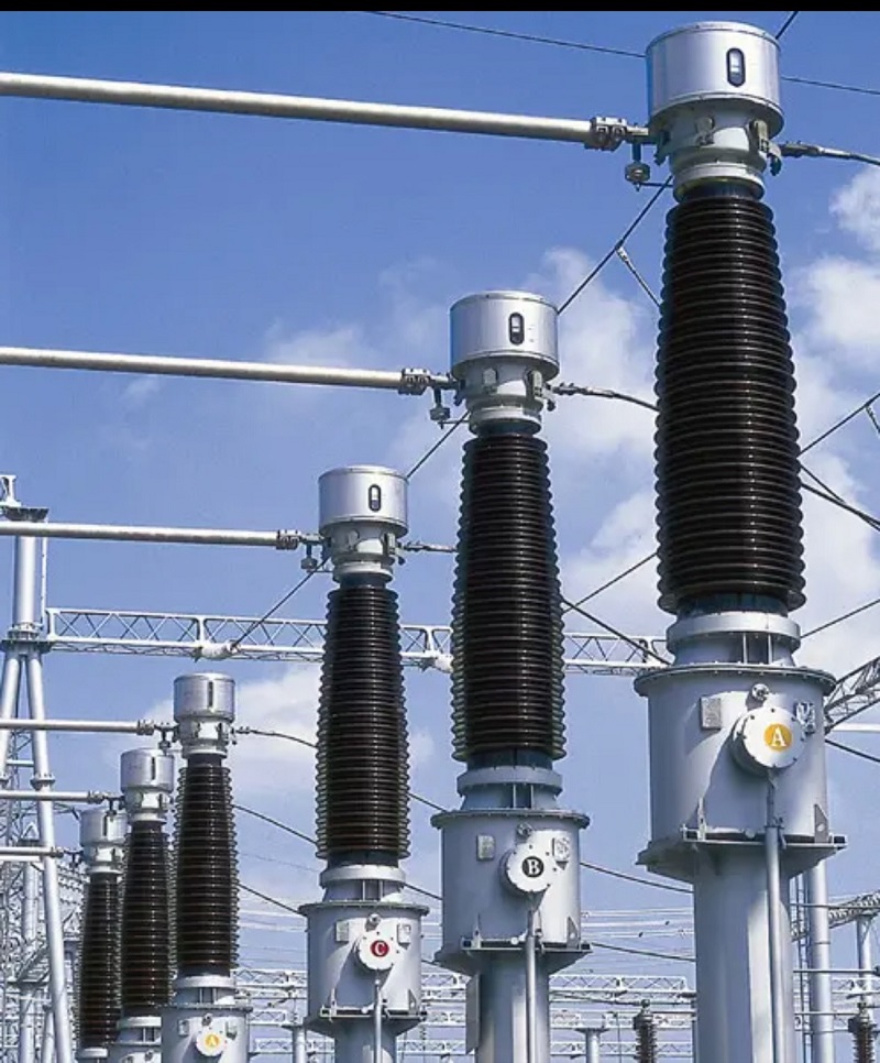 Transformator de curent LB6-110kV pentru măsurare precisă și protecție fiabilă a releului